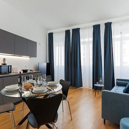 The Best Rent - Modern One Bedroom Apartment In San Babila Milano Dış mekan fotoğraf