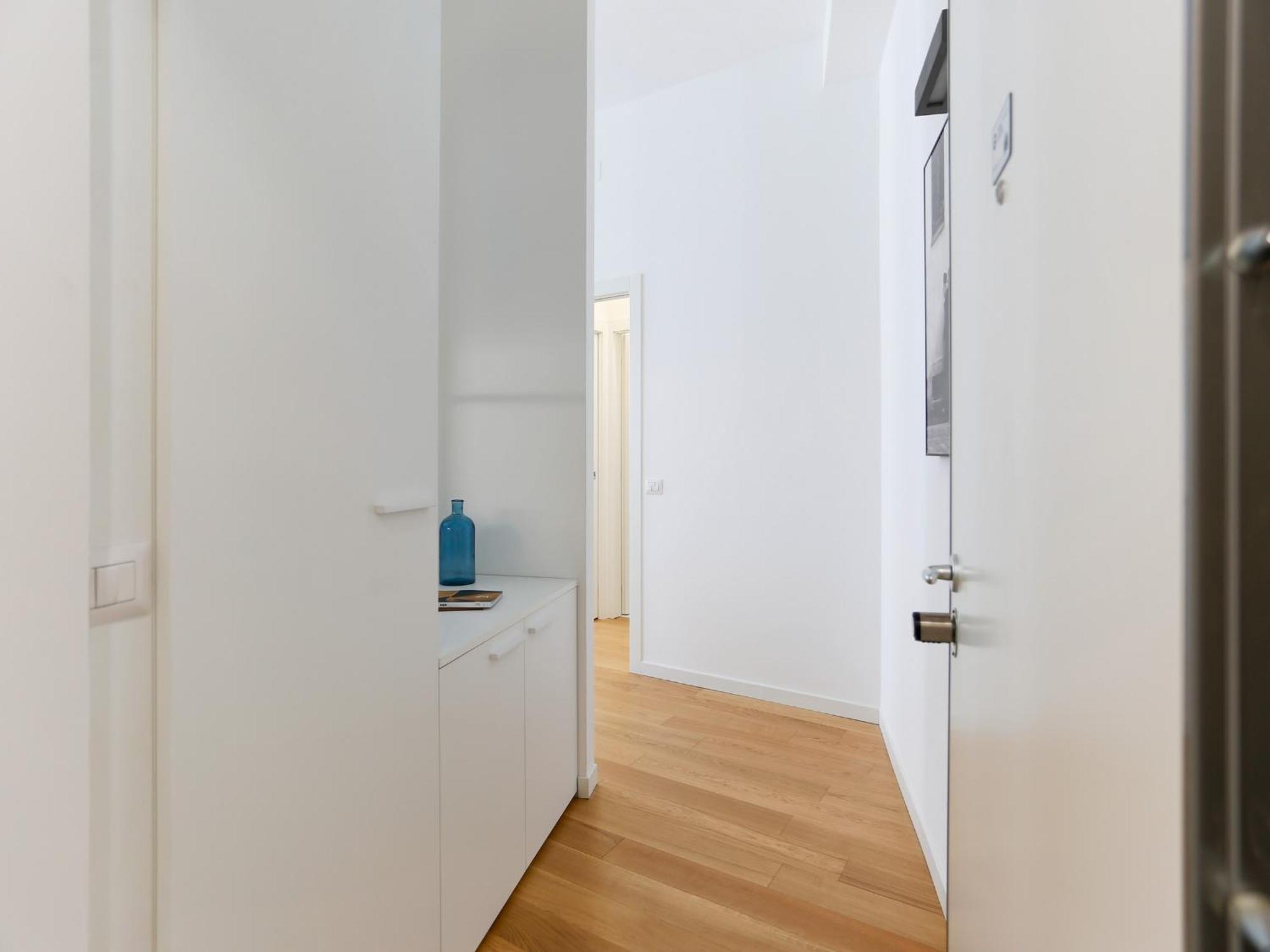 The Best Rent - Modern One Bedroom Apartment In San Babila Milano Dış mekan fotoğraf
